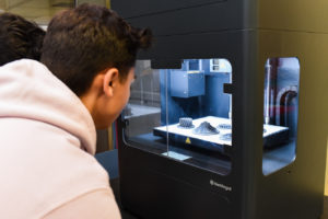 campus-des-metiers-et-des-qualifications-industrie-du-futur-lycee-Impression-additive